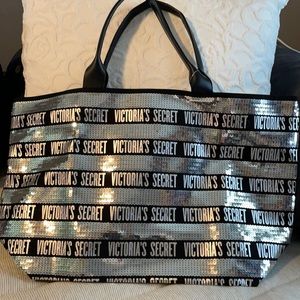 Victoria’s Secret Tote